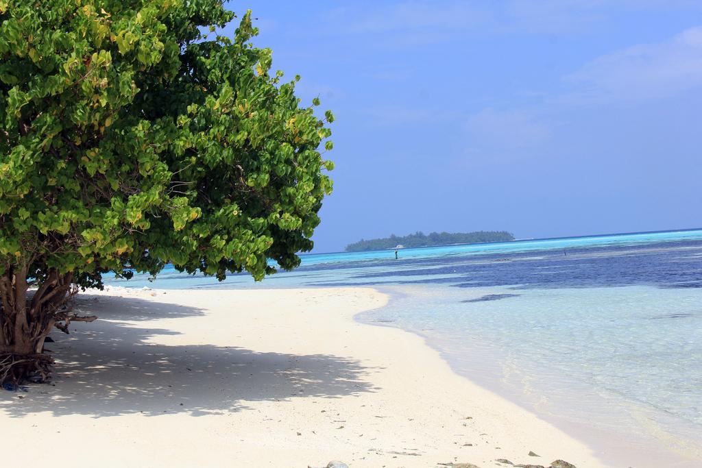 Rip Tide Vacation Inn, K.Guraidhoo กุราอิธู ภายนอก รูปภาพ