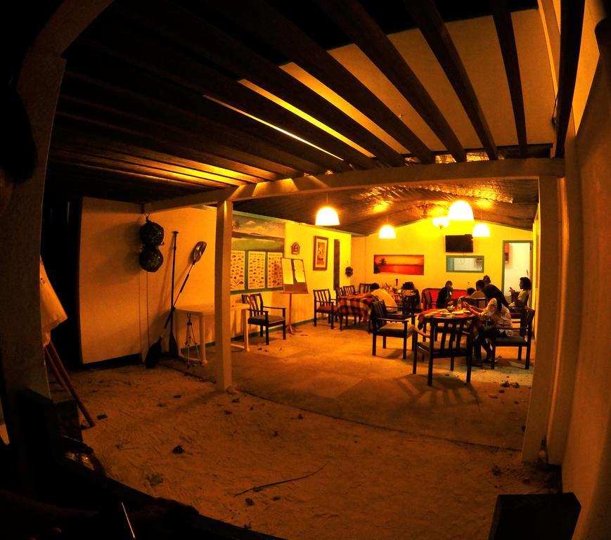 Rip Tide Vacation Inn, K.Guraidhoo กุราอิธู ภายนอก รูปภาพ