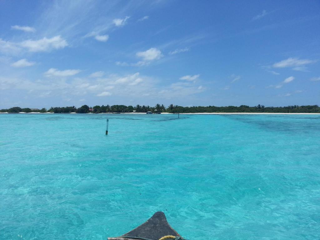 Rip Tide Vacation Inn, K.Guraidhoo กุราอิธู ภายนอก รูปภาพ